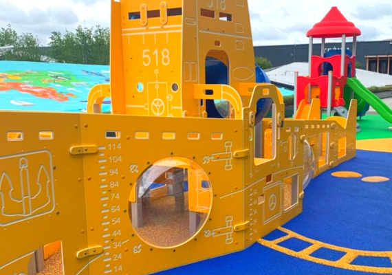 2020 Polonia - Parco giochi Yellow Submarine XO51  - Holzhof
