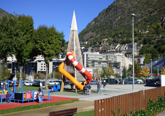 Parco giochi Spagna - Andorra - Torre Megan xime500  - Holzhof