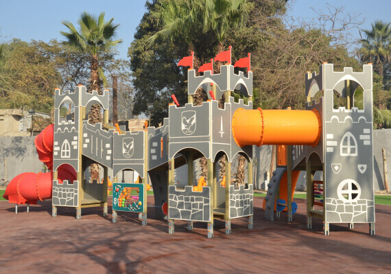 Egitto - Struttura a tema Castel Drago XT600  - Holzhof